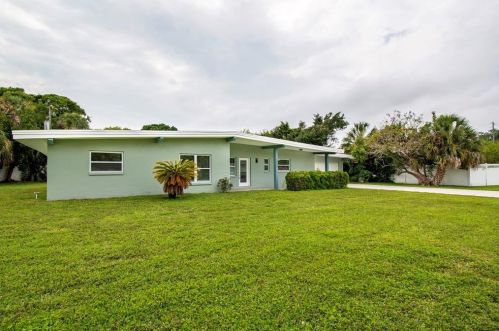 3880 50th Ave, Saint Petersburg, FL 33714-2943