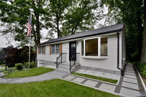 69 Mcnomee St, Oakland NJ  07436-2608 exterior