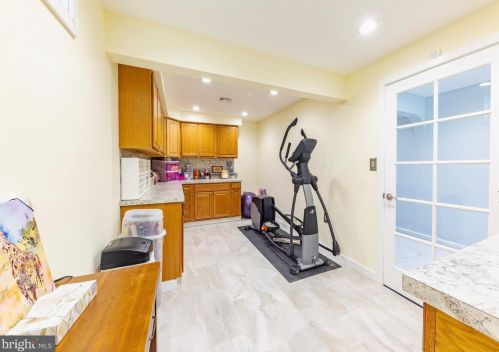 221 Hanover Rd, West Deptford NJ  08086 exterior