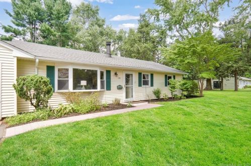 45 Sherman Rd, Glastonbury CT  06033-2911 exterior