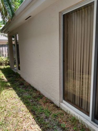 62 Admirals Ct, West Palm Beach, FL 33418-7190