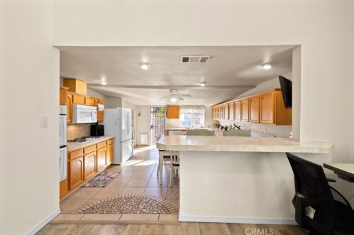 625 8th St, San Bernardino CA  92410-2916 exterior