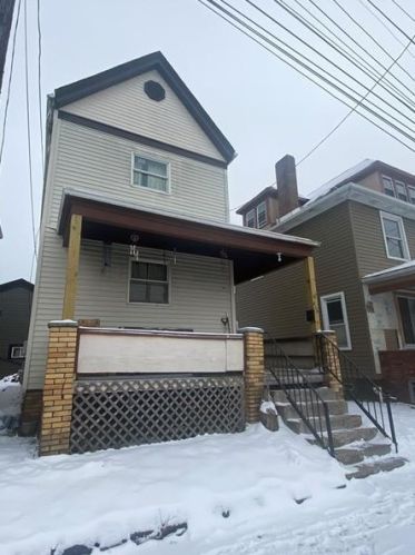 408 10th St, New Brighton, PA 15066-2024