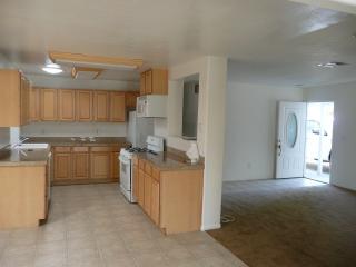 5010 Biltmore St, San Diego CA  92117-1104 exterior