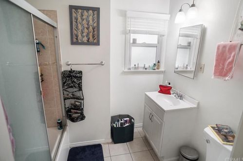 1388 Verdugo Rd, Glendale CA  91205-0028 exterior