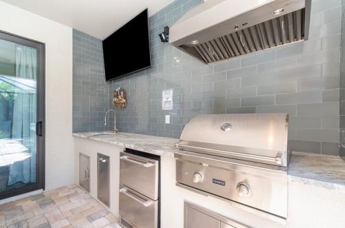 2402 50 St, Cape Coral FL  33914-6792 exterior