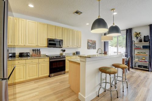 1632 Classical Blvd, Delray Beach FL  33445-1200 exterior