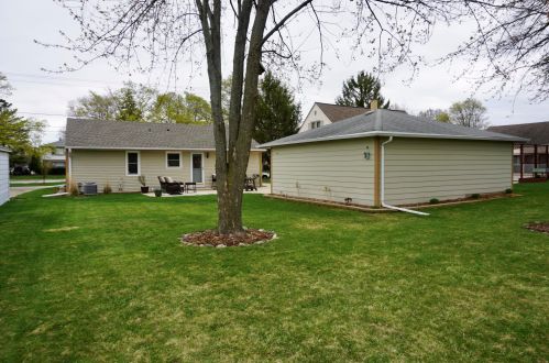 3773 68th St, Milwaukee WI  53220-1828 exterior