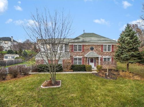 9012 Trolley Ln, Norristown, PA 19403-1370