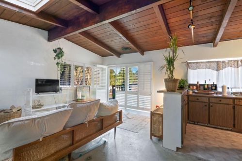 14981 Quito Rd, Saratoga CA  95070-6263 exterior