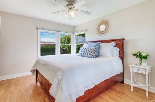 115 Via Alameda, Redondo Beach CA  90277-6609 exterior