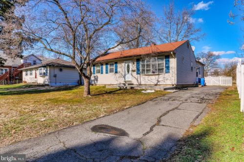 105 Harvard Ave, West Deptford, NJ 08093-1810
