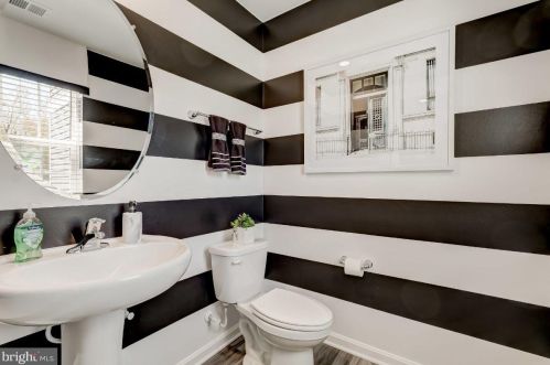 179 Winifred Dr, Hanover PA  17331 exterior