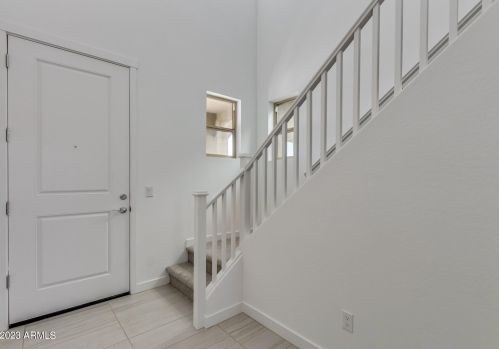 701 Del Rancho, Mesa AZ  85208-7297 exterior