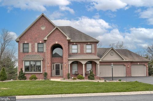 10 Cherish Dr, Camp Hill, PA 17011-1025