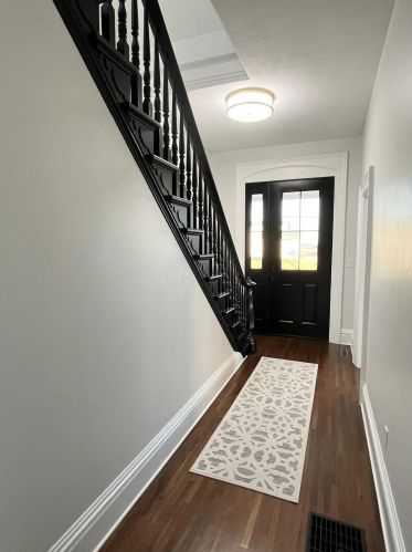 7181 Granville Rd, Mount Vernon OH  43050-9413 exterior