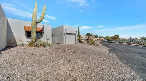 901 Camino De Luz, Green Valley, AZ 85614-3452