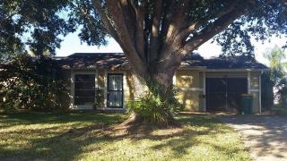 201 La Paz Dr, Kissimmee, FL 34743-9431