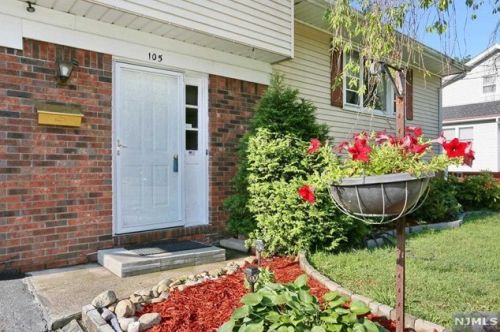 105 Randolph Ave, Dumont NJ  07628-1919 exterior
