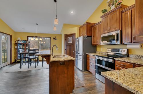 603 Brookwood Ln, Saint Cloud MN  56303-4812 exterior