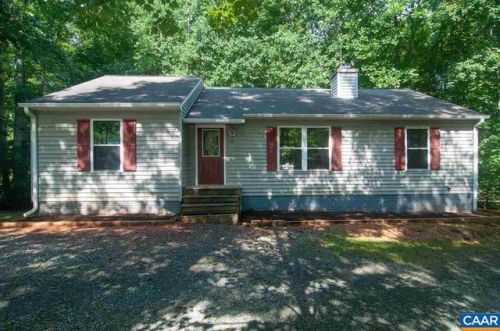 32 Forest Dr, Bybee, VA 22963-2121