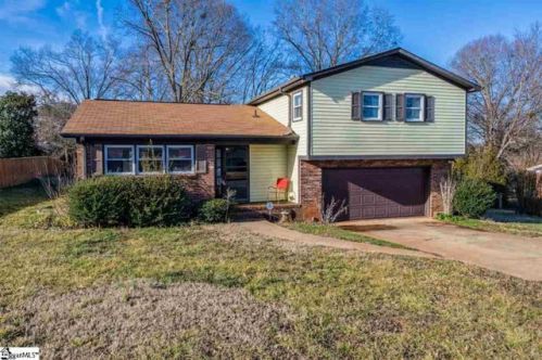 106 Delmar Dr, Simpsonville, SC 29680-3133