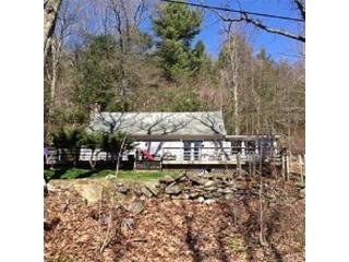 5 Guinea Rd, West Woods, CT 06069-2530