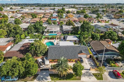 750 31st St, Hialeah, FL 33012-5339