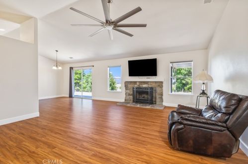 8255 Settlers Pl, Lake Nacimiento CA  93446-8364 exterior