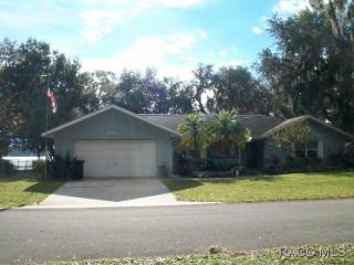 2421 Lakefront Dr, Hernando, FL 34442-8401
