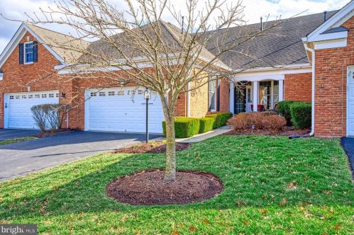 15105 Championship Dr, Haymarket, VA 20169-6202