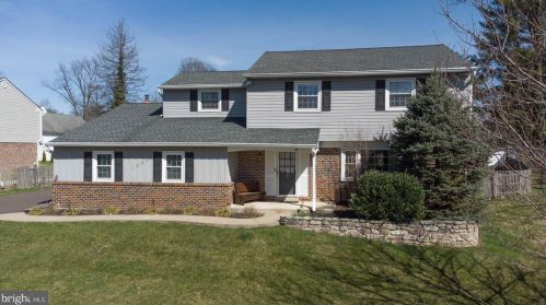 1255 Carolyn Dr, Southampton, PA 18966-4332