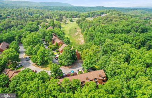 106 Tecumseh Trl, Hedgesville WV  25427-3859 exterior