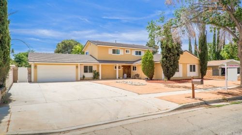 42947 Staffordshire Dr, Lancaster, CA 93534-6262