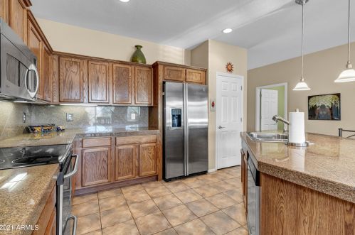 5388 Marigold Way, Gilbert, AZ 85298-8677
