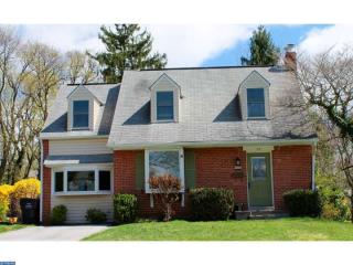 37 Moreland Rd, Paoli, PA 19301-1709