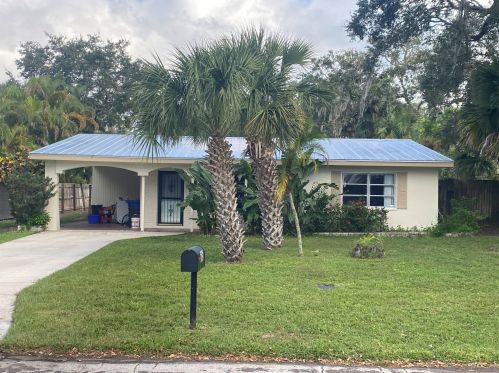 515 Cypress Rd, Vero Beach FL  32963-1724 exterior