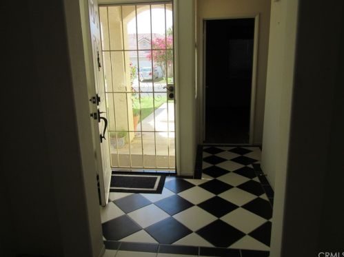 827 Camino De Plata, San Jacinto CA  92583-6821 exterior