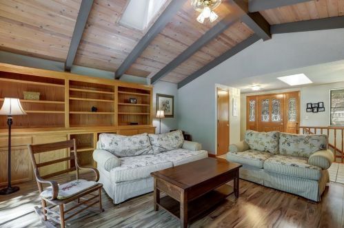 14955 Stinson Dr, Grass Valley CA  95949-6719 exterior