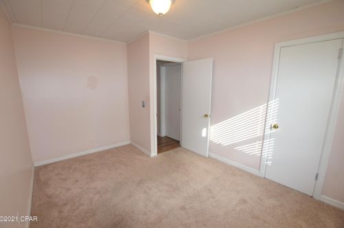 5263 Cotton St, Graceville FL  32440-2533 exterior