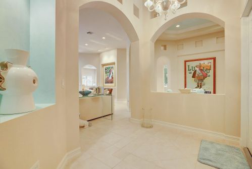 7831 Via Grande, Boynton Beach FL  33437-7518 exterior