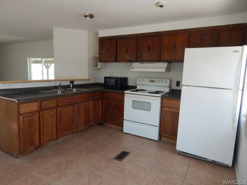 3066 Oak Pl, Bullhead City AZ  86429-7120 exterior