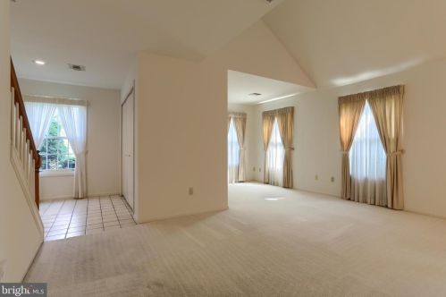 281 Crescent Dr, Swatara PA  17033-2335 exterior