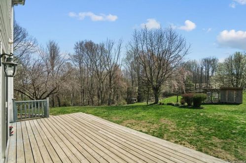 270 Prosperous Valley Rd, Middletown NY  10940-8707 exterior