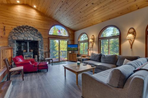 11531 Baden Rd, Truckee CA  96161-6545 exterior