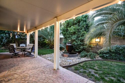 1137 Hidden Mdw Pl, Manteca CA  95337-6764 exterior