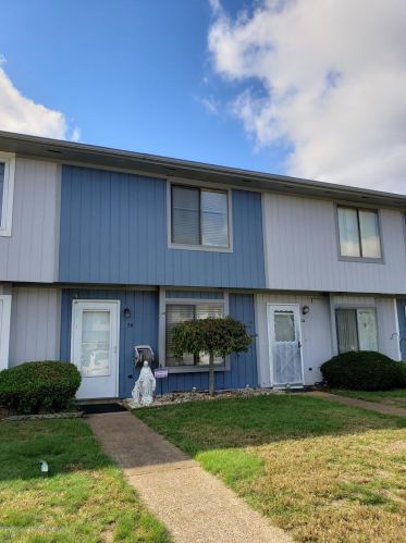 36 Creek Rd, Bricktown, NJ 08724-3302