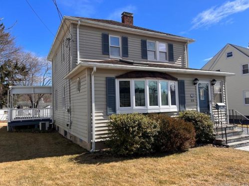 22 South Cir, Beacon Falls, CT 06403-1130