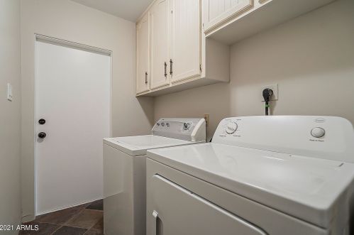 7020 12 St, Phoenix AZ 85086-4800 exterior