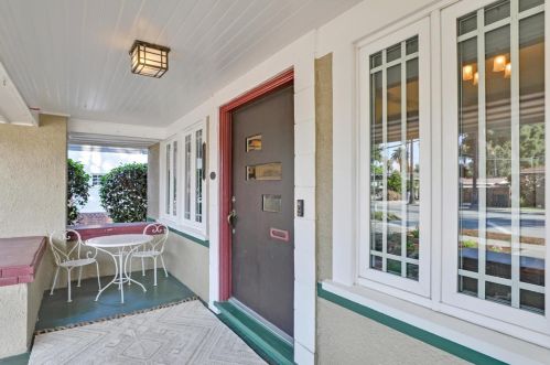 696 Coe Ave, San Jose CA  95125-2210 exterior